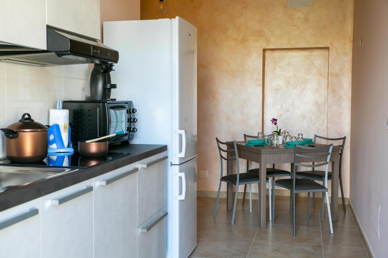 Casa Dolce Casa - Rose Blu Villa อาเรียโน อีร์ปิโน ภายนอก รูปภาพ