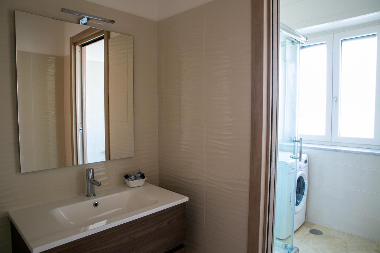 Casa Dolce Casa - Rose Blu Villa อาเรียโน อีร์ปิโน ภายนอก รูปภาพ
